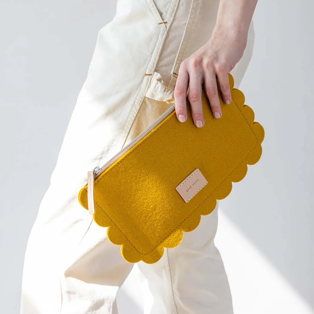 Dijon Deco Edge Scallop Felt Pouch