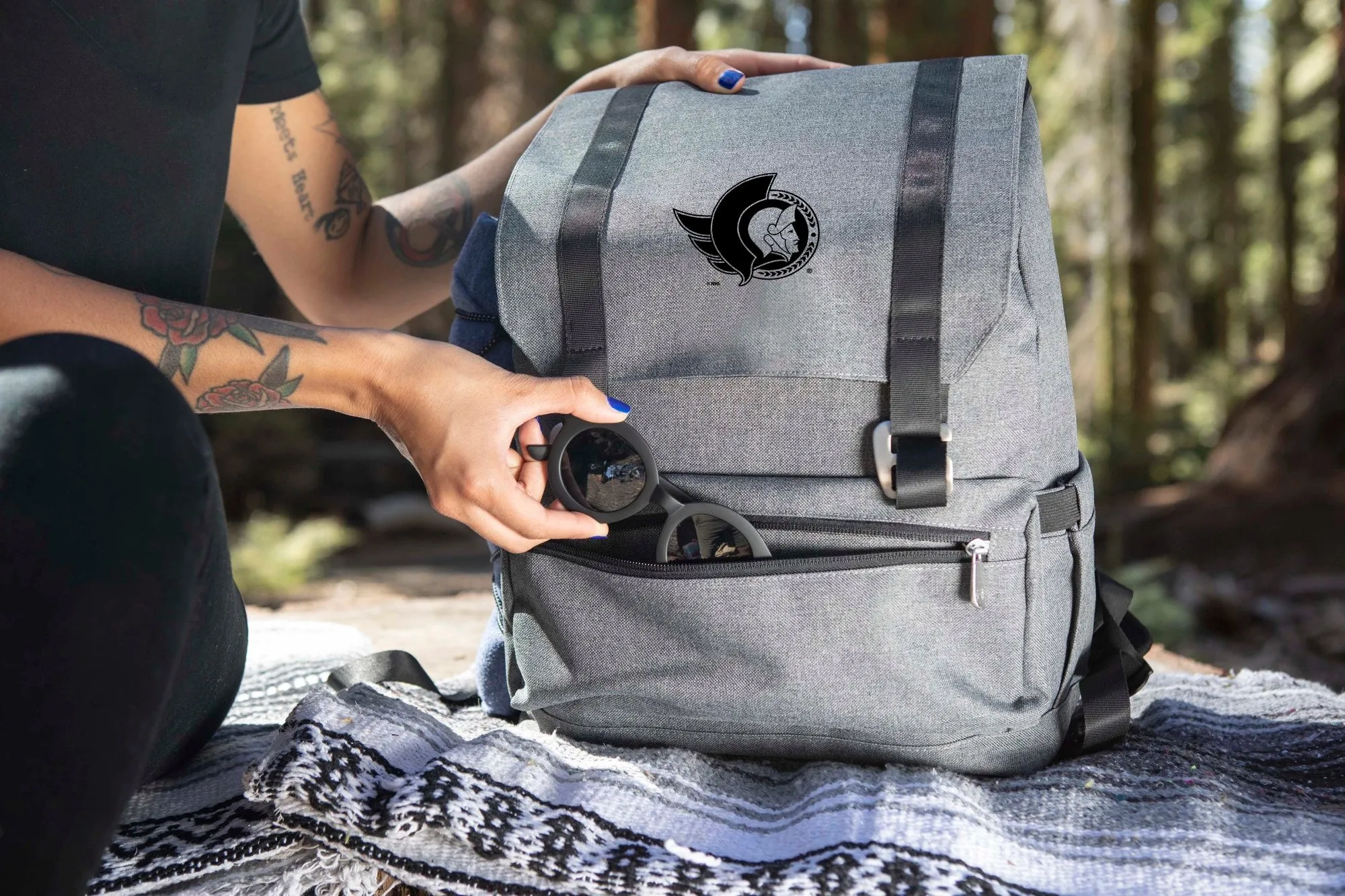 Ottawa Senators - On The Go Traverse Backpack Cooler