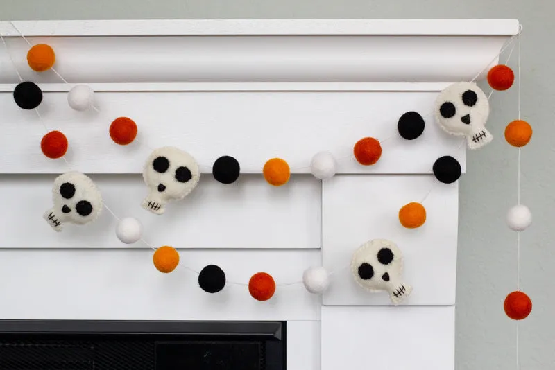 Skeleton Skull Halloween Garland- Orange, Black